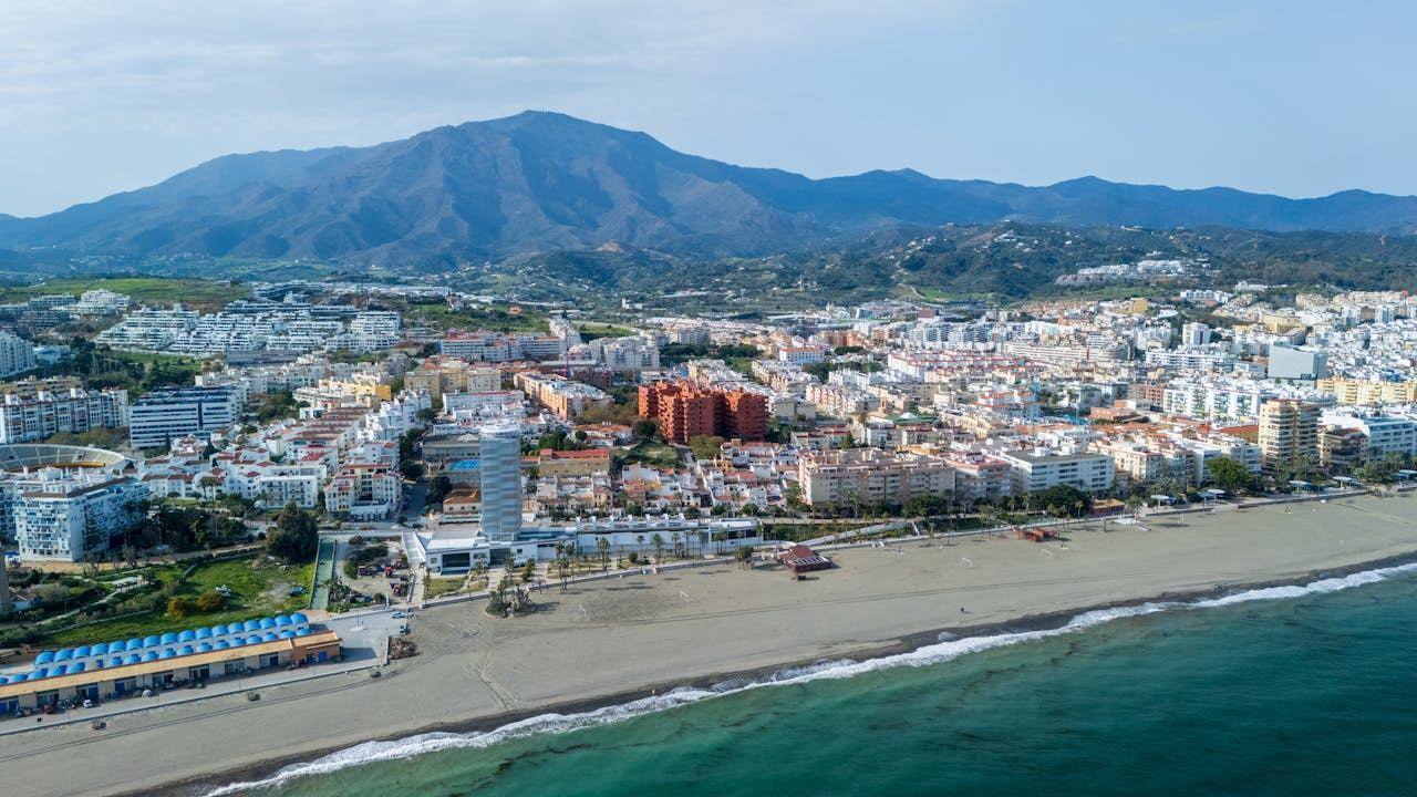 How Málaga's congress, cruise and trade-fair calendar fills the midweek